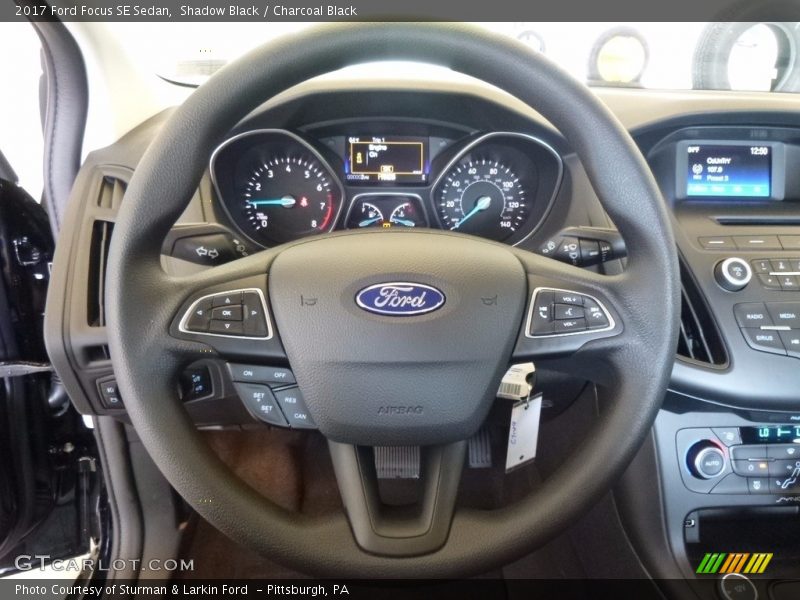 Shadow Black / Charcoal Black 2017 Ford Focus SE Sedan