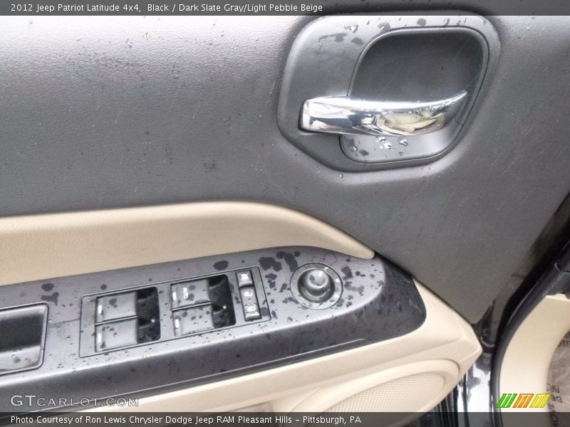 Black / Dark Slate Gray/Light Pebble Beige 2012 Jeep Patriot Latitude 4x4