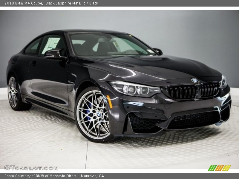 Front 3/4 View of 2018 M4 Coupe