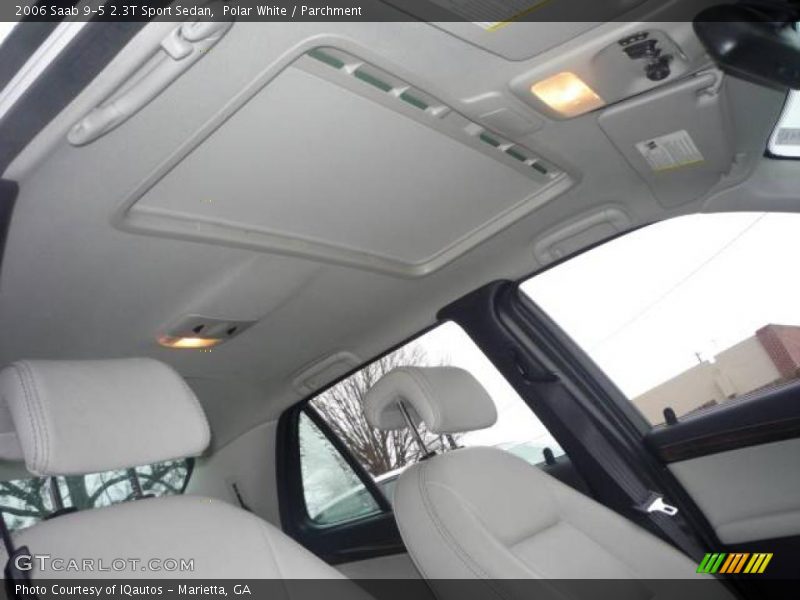 Polar White / Parchment 2006 Saab 9-5 2.3T Sport Sedan