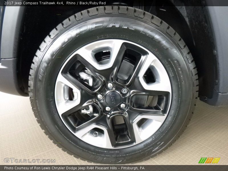 Rhino / Black/Ruby Red 2017 Jeep Compass Trailhawk 4x4