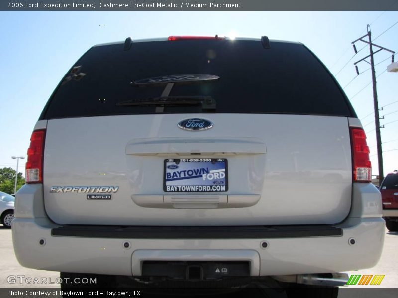 Cashmere Tri-Coat Metallic / Medium Parchment 2006 Ford Expedition Limited