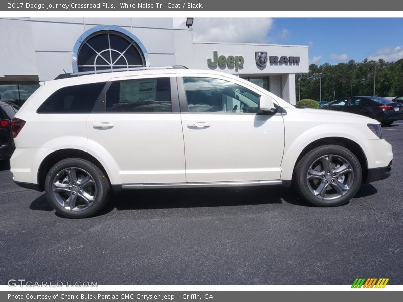 White Noise Tri-Coat / Black 2017 Dodge Journey Crossroad Plus