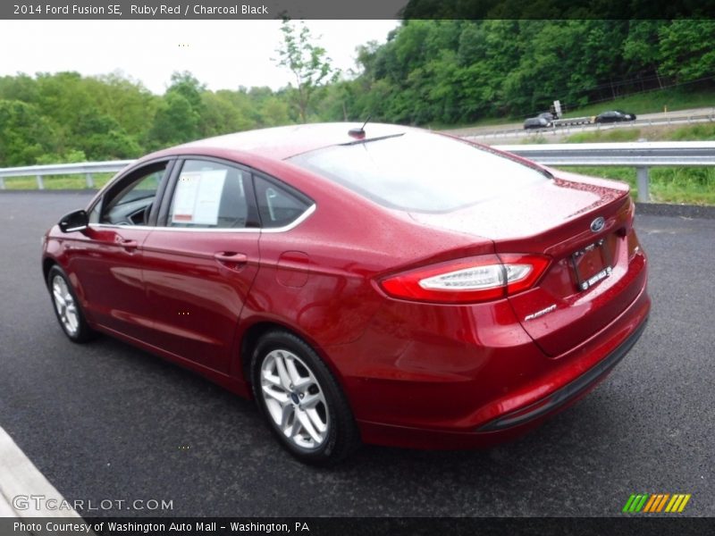 Ruby Red / Charcoal Black 2014 Ford Fusion SE