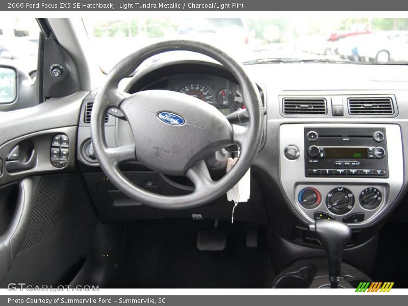 Light Tundra Metallic / Charcoal/Light Flint 2006 Ford Focus ZX5 SE Hatchback
