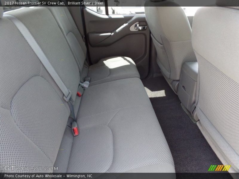 Brilliant Silver / Steel 2017 Nissan Frontier SV Crew Cab