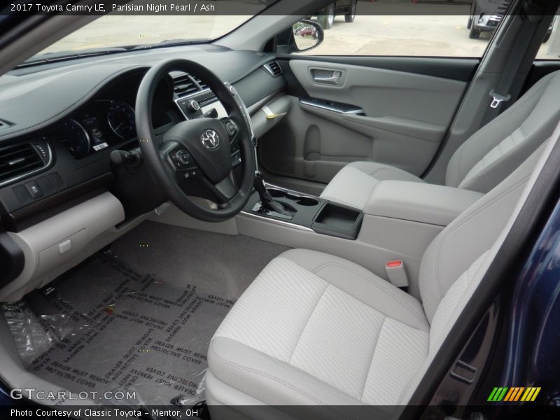 Parisian Night Pearl / Ash 2017 Toyota Camry LE
