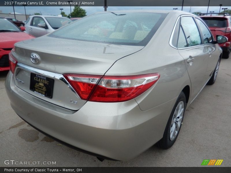Creme Brulee Mica / Almond 2017 Toyota Camry LE