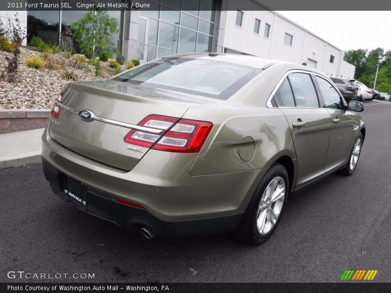 Ginger Ale Metallic / Dune 2013 Ford Taurus SEL