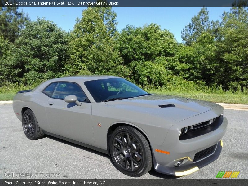 Destroyer Grey / Black 2017 Dodge Challenger R/T Scat Pack