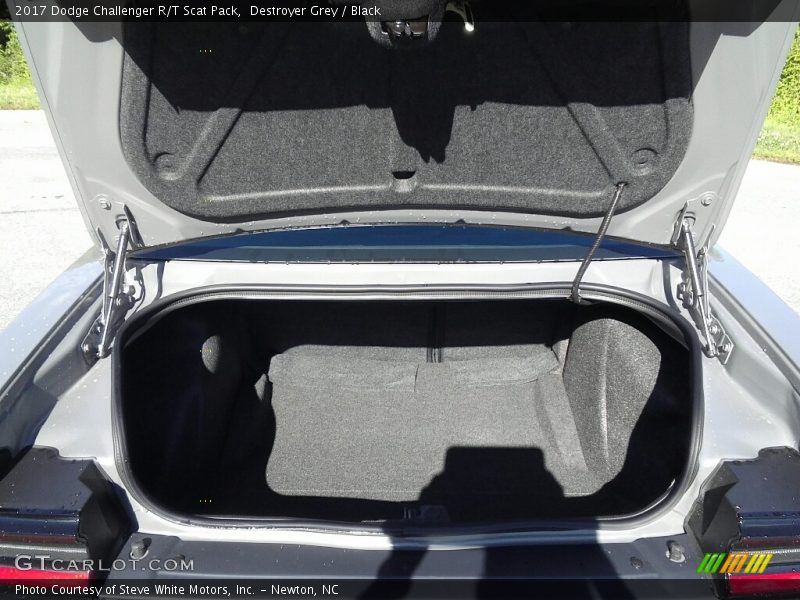 Destroyer Grey / Black 2017 Dodge Challenger R/T Scat Pack