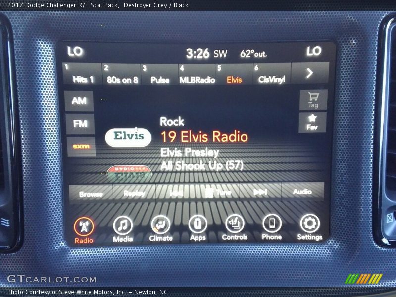 Destroyer Grey / Black 2017 Dodge Challenger R/T Scat Pack