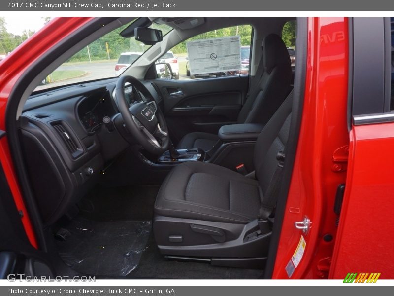 Cardinal Red / Jet Black 2017 GMC Canyon SLE Crew Cab