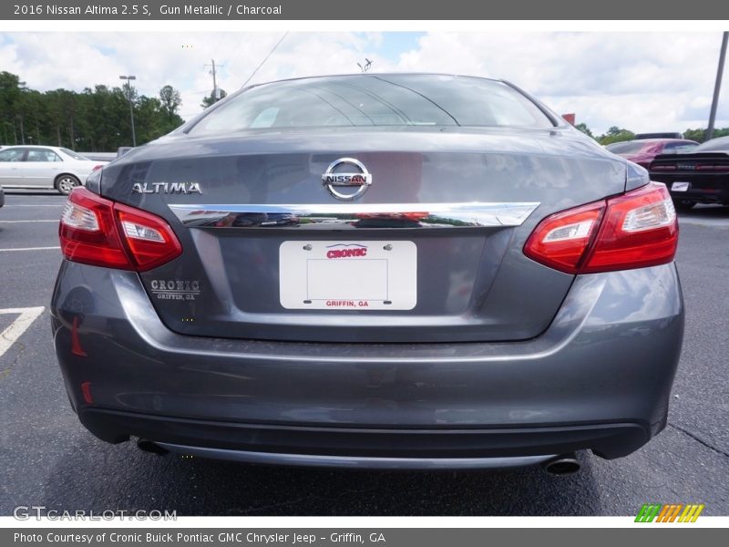 Gun Metallic / Charcoal 2016 Nissan Altima 2.5 S