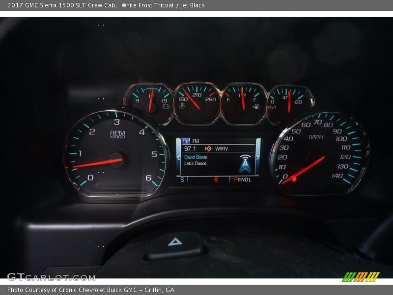 White Frost Tricoat / Jet Black 2017 GMC Sierra 1500 SLT Crew Cab