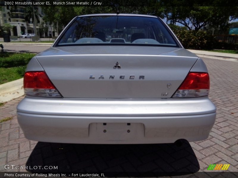 Munich Silver Metallic / Gray 2002 Mitsubishi Lancer ES