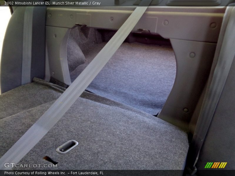 Munich Silver Metallic / Gray 2002 Mitsubishi Lancer ES