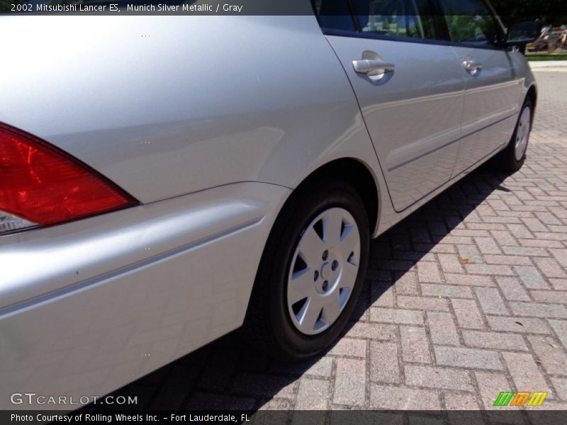 Munich Silver Metallic / Gray 2002 Mitsubishi Lancer ES
