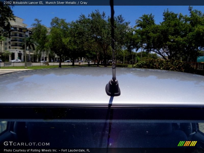 Munich Silver Metallic / Gray 2002 Mitsubishi Lancer ES