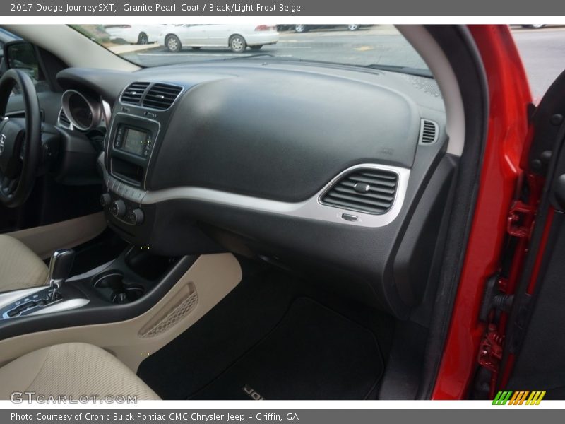 Granite Pearl-Coat / Black/Light Frost Beige 2017 Dodge Journey SXT