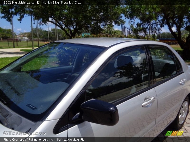 Munich Silver Metallic / Gray 2002 Mitsubishi Lancer ES