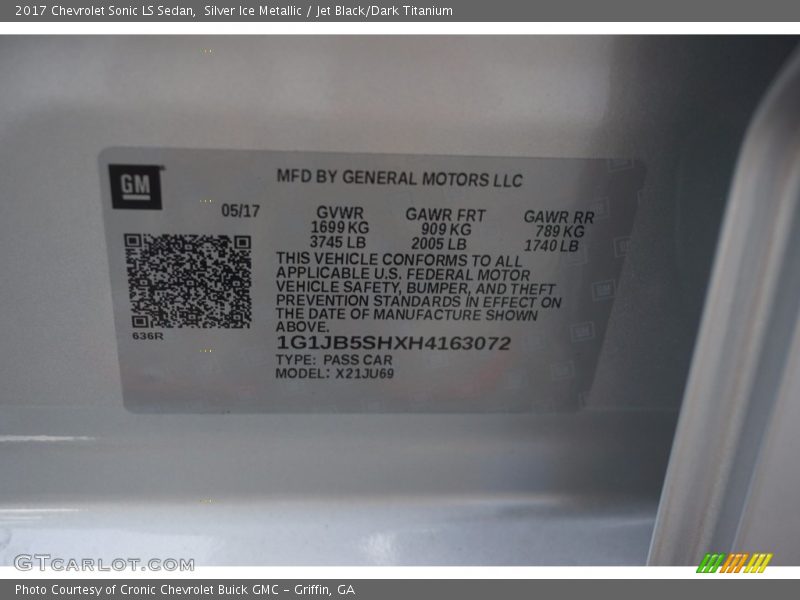Silver Ice Metallic / Jet Black/Dark Titanium 2017 Chevrolet Sonic LS Sedan