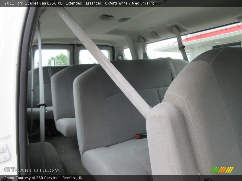 Oxford White / Medium Flint 2011 Ford E Series Van E350 XLT Extended Passenger