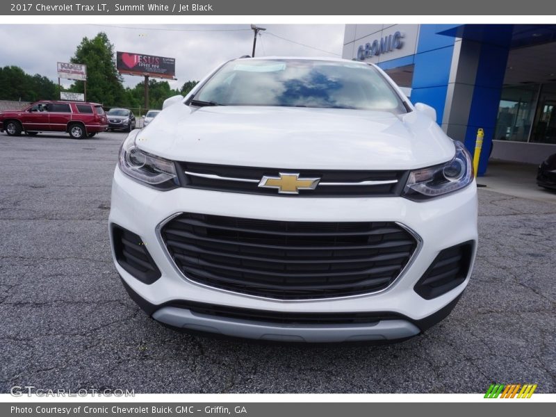 Summit White / Jet Black 2017 Chevrolet Trax LT