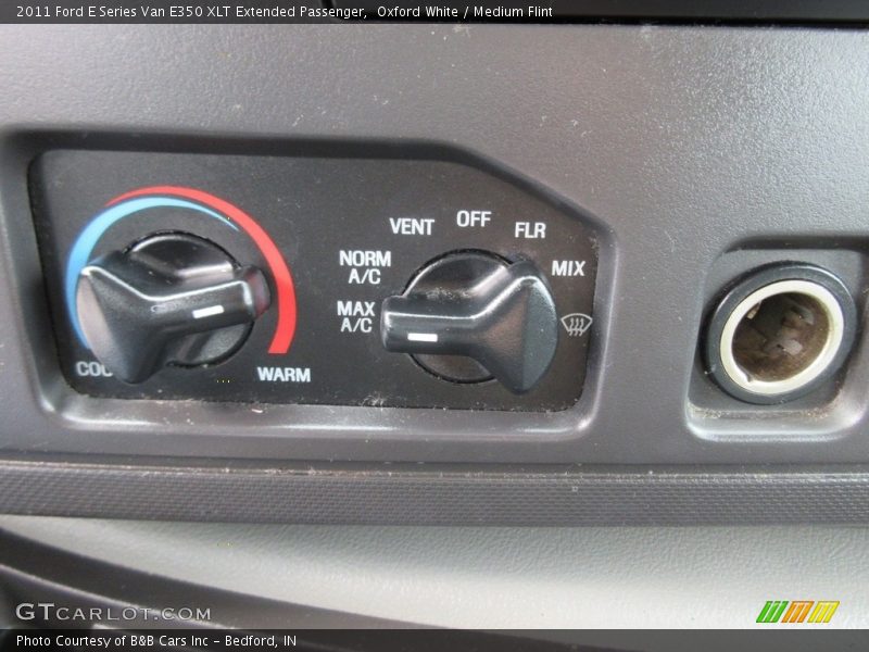 Oxford White / Medium Flint 2011 Ford E Series Van E350 XLT Extended Passenger
