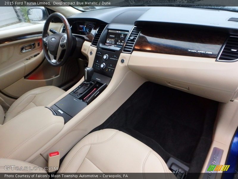 Deep Impact Blue Metallic / Dune 2015 Ford Taurus Limited