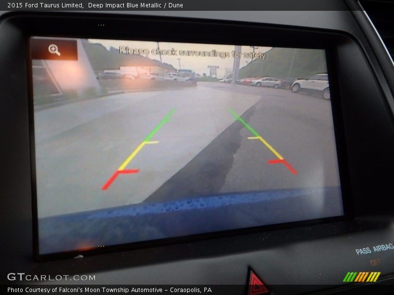 Deep Impact Blue Metallic / Dune 2015 Ford Taurus Limited