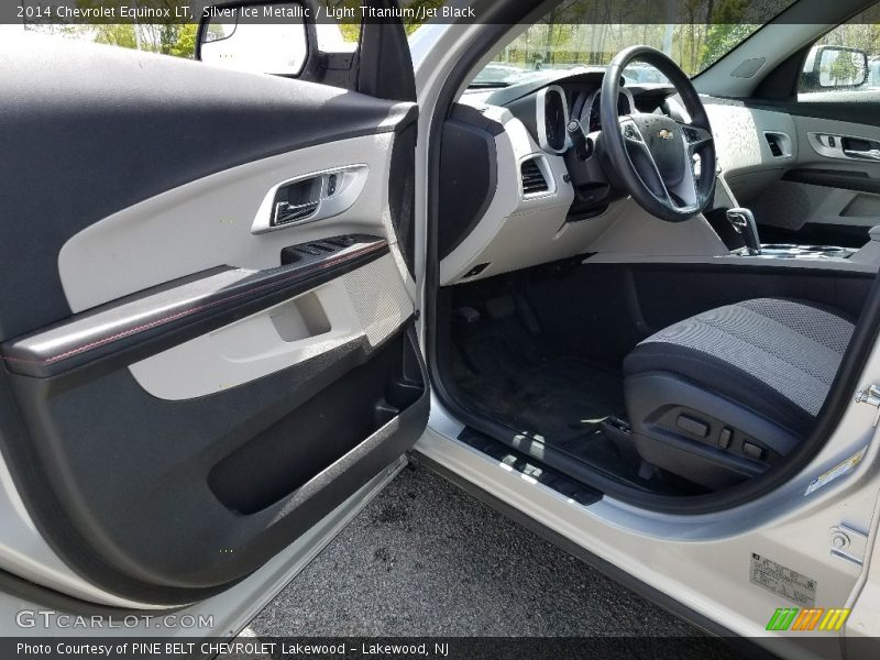 Silver Ice Metallic / Light Titanium/Jet Black 2014 Chevrolet Equinox LT