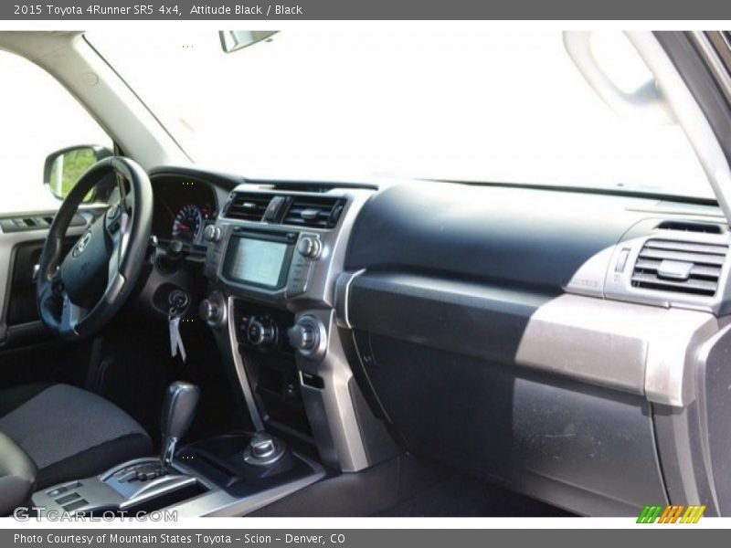 Attitude Black / Black 2015 Toyota 4Runner SR5 4x4