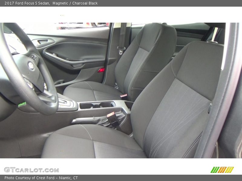 Magnetic / Charcoal Black 2017 Ford Focus S Sedan
