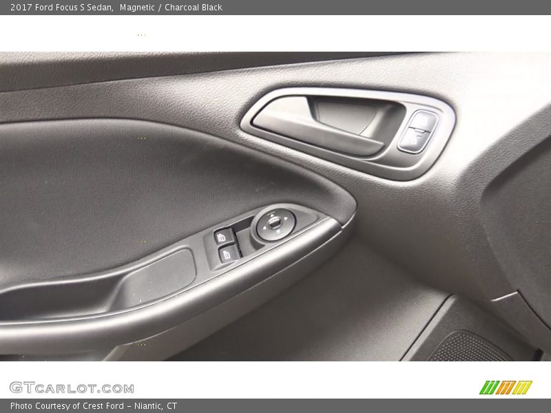 Magnetic / Charcoal Black 2017 Ford Focus S Sedan