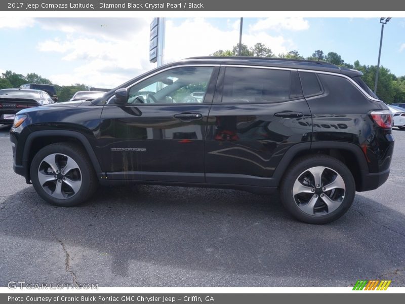 Diamond Black Crystal Pearl / Black 2017 Jeep Compass Latitude