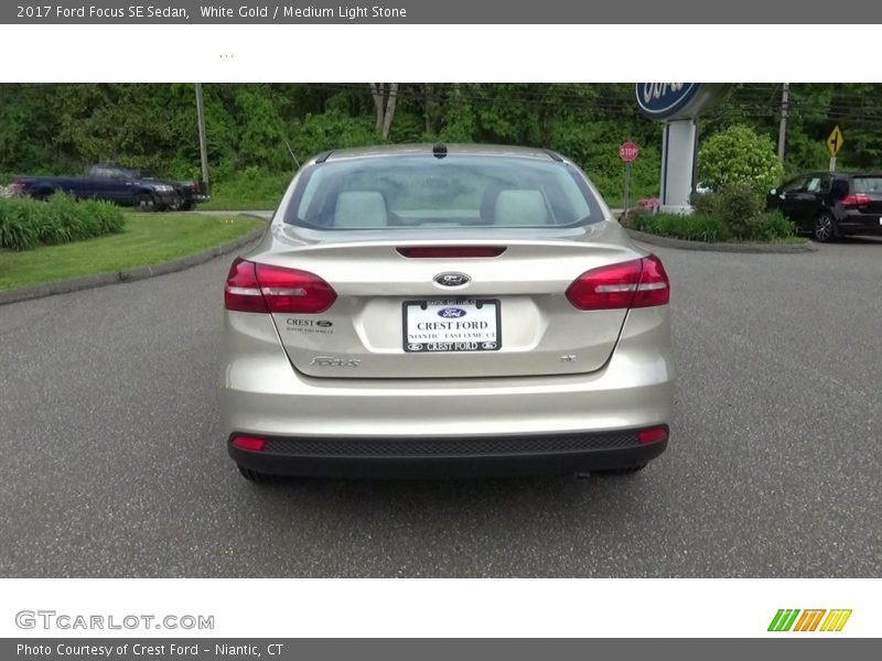 White Gold / Medium Light Stone 2017 Ford Focus SE Sedan