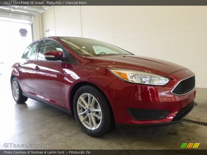 Ruby Red / Charcoal Black 2017 Ford Focus SE Sedan