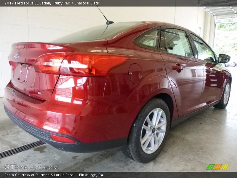 Ruby Red / Charcoal Black 2017 Ford Focus SE Sedan