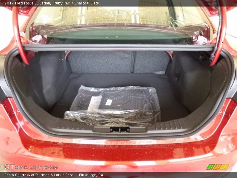 Ruby Red / Charcoal Black 2017 Ford Focus SE Sedan