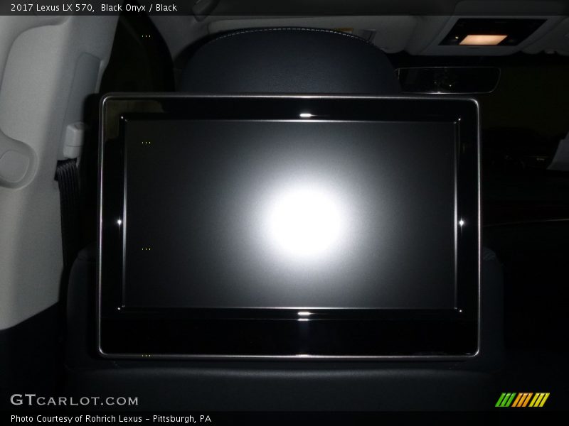 Black Onyx / Black 2017 Lexus LX 570