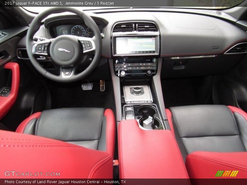 Dashboard of 2017 F-PACE 35t AWD S