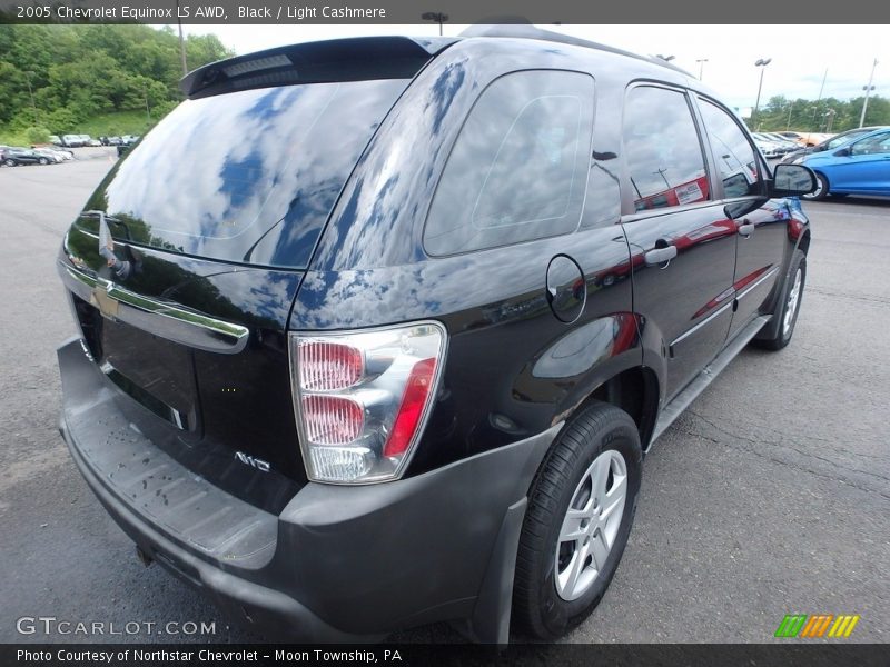 Black / Light Cashmere 2005 Chevrolet Equinox LS AWD