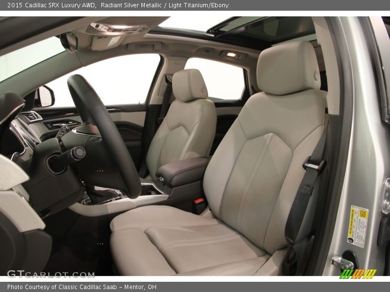  2015 SRX Luxury AWD Light Titanium/Ebony Interior