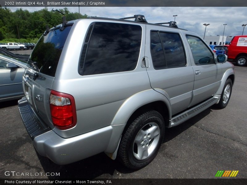 Brilliant Silver Metallic / Graphite 2002 Infiniti QX4 4x4