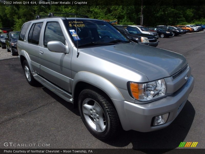 Brilliant Silver Metallic / Graphite 2002 Infiniti QX4 4x4