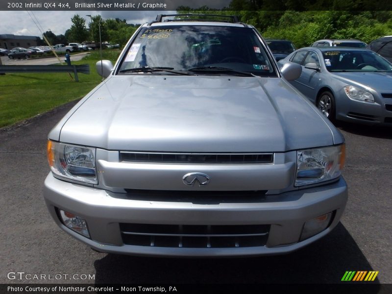 Brilliant Silver Metallic / Graphite 2002 Infiniti QX4 4x4