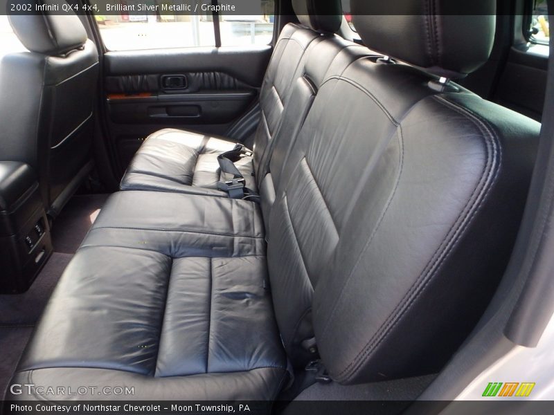Brilliant Silver Metallic / Graphite 2002 Infiniti QX4 4x4