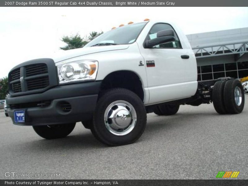 Bright White / Medium Slate Gray 2007 Dodge Ram 3500 ST Regular Cab 4x4 Dually Chassis