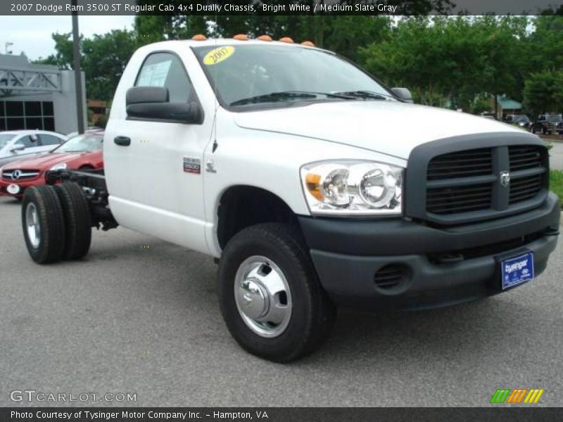 Bright White / Medium Slate Gray 2007 Dodge Ram 3500 ST Regular Cab 4x4 Dually Chassis
